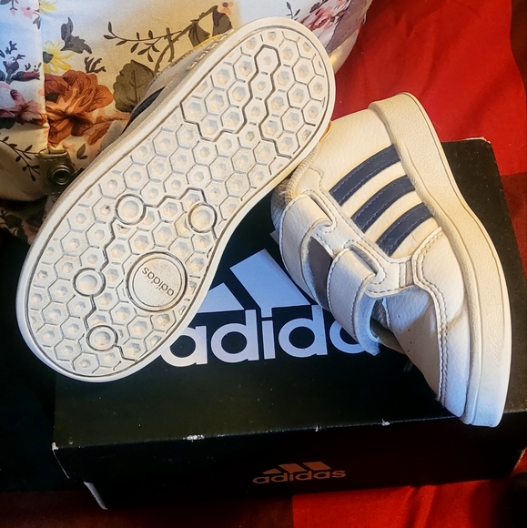 Baby shoes - Picture 4 of 4